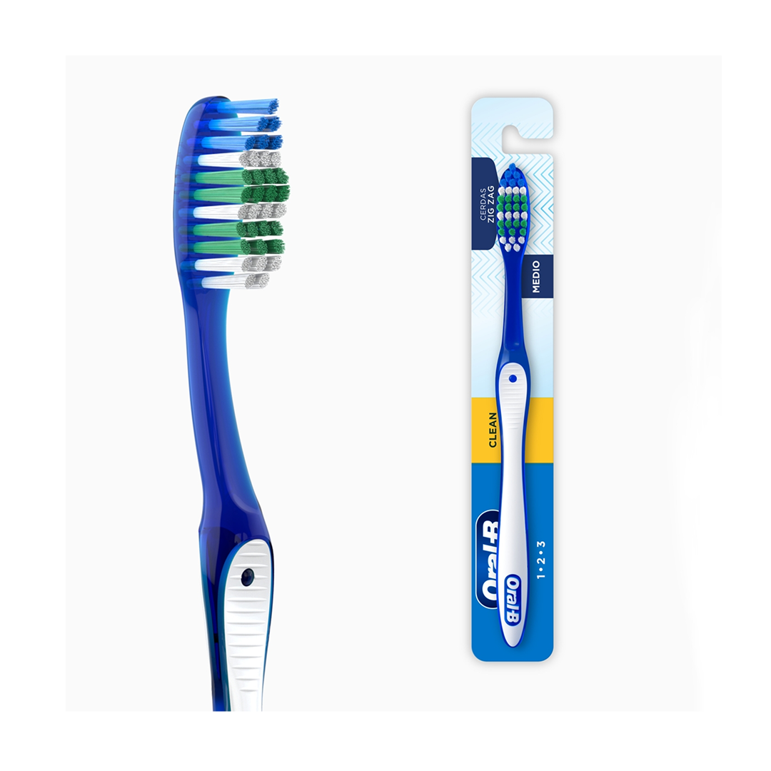Oral-B Escova Dental - 2