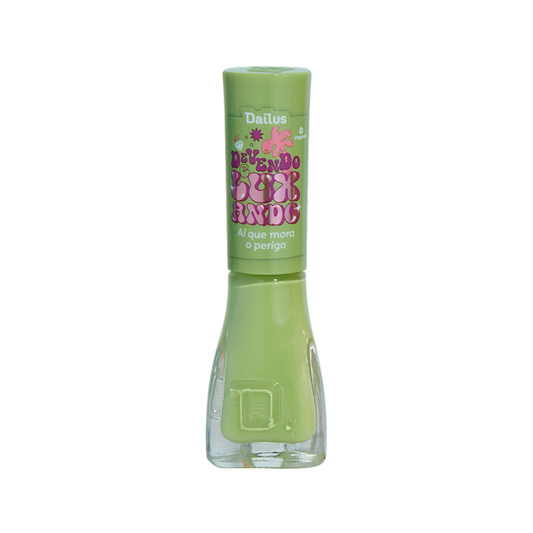 Dailus Devendo E Luxando Esmalte 1